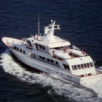 Alaia yacht exterior 3