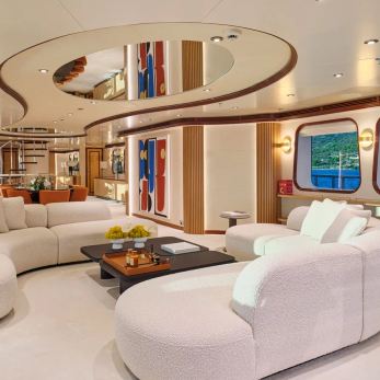 Sojo yacht interior 4