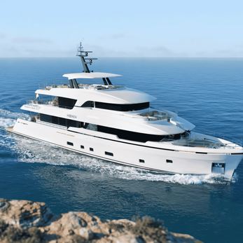 Martinique 10 yacht exterior 2