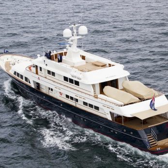 A2 yacht exterior 3