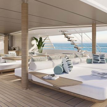 Spirit yacht exterior 5