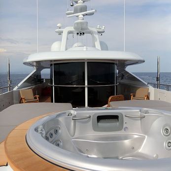 2 Ladies yacht exterior 3