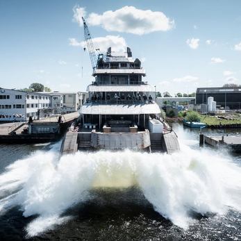 Project Ziggy yacht exterior 3