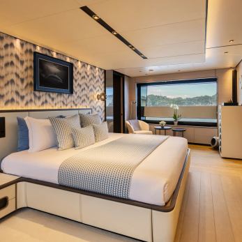 Sui Generis yacht interior 5