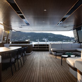 Merinos yacht interior 3