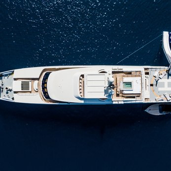 Vicky yacht exterior 3