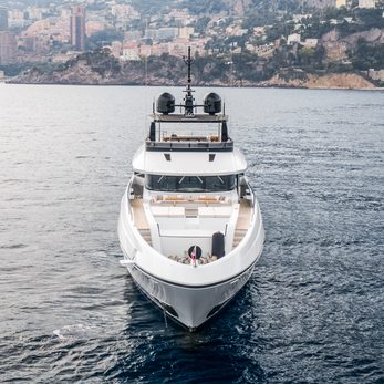 Cecile B yacht exterior 2