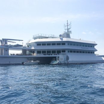 Asean Lady yacht exterior 4