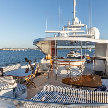 Calliope yacht exterior 4
