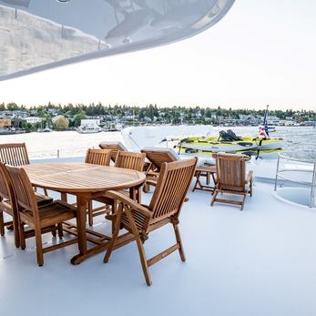 Dozer yacht exterior 132