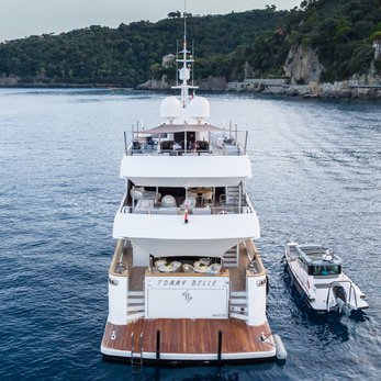 Tommy Belle yacht exterior 4