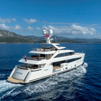 Serenity yacht exterior 5