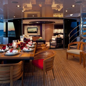 Rochade yacht interior 5