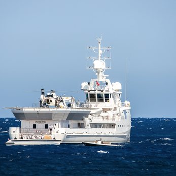 Intrepid yacht exterior 3