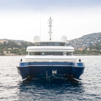 Nurja yacht exterior 2