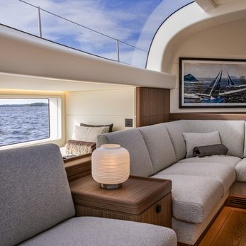 Alice yacht interior 3