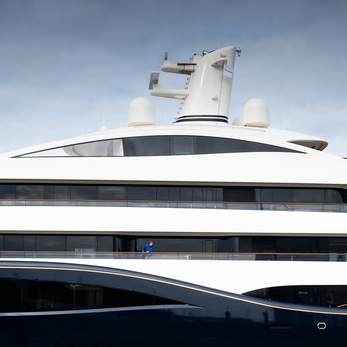 Destiny yacht exterior 3