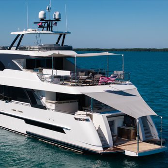 Dreams yacht exterior 5