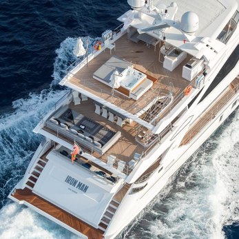 Charisma yacht exterior 2