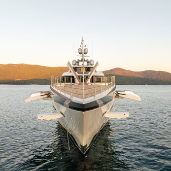 Al Reem yacht exterior 3