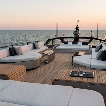 Brabus AB110 / 01 yacht exterior 3