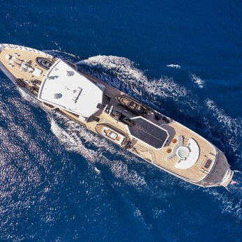 Omnia yacht exterior 3