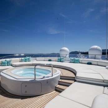 Lady Marina yacht exterior 2