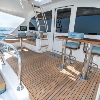 Zatara yacht interior 106