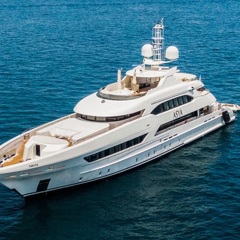 Asya yacht exterior 2