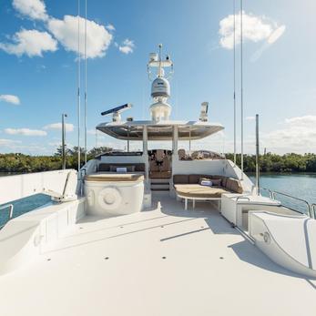 Delphina yacht exterior 3