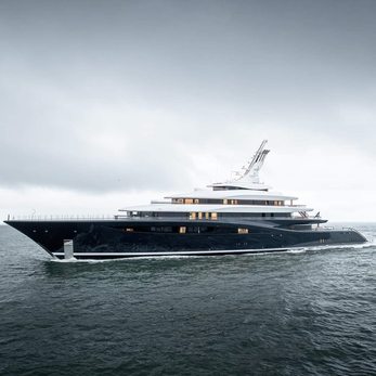 Feadship 821 yacht exterior 2