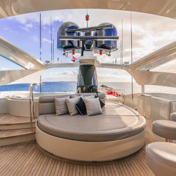Temptation yacht interior 4