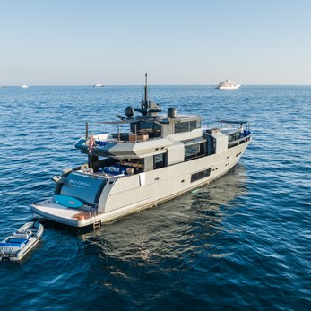 Sea Coral II yacht exterior 4