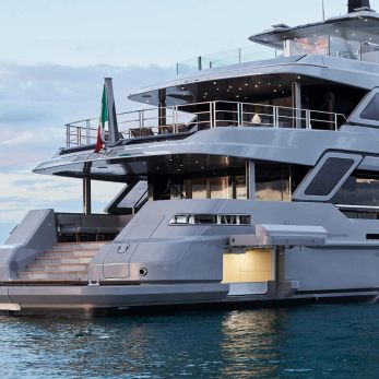Pazienza yacht exterior 5