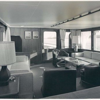 Tartar yacht interior 4