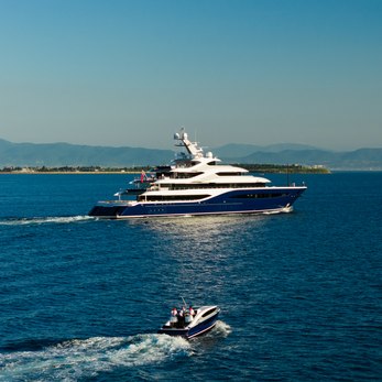 Angelique yacht exterior 3