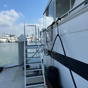 Peaceful Spirit yacht exterior 10