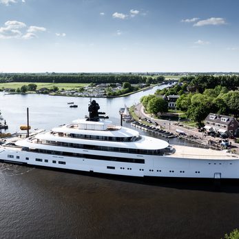 Feadship 824 yacht exterior 3