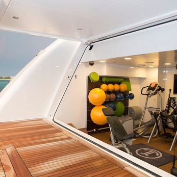 Jubilee yacht interior 3