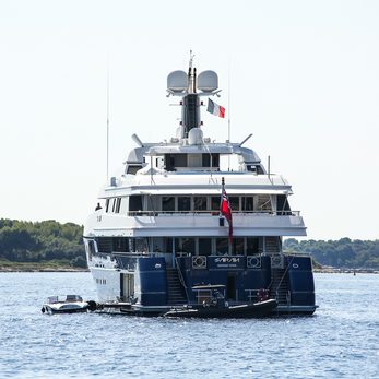 Sarah yacht exterior 5