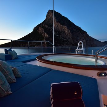 Halcyon yacht exterior 4