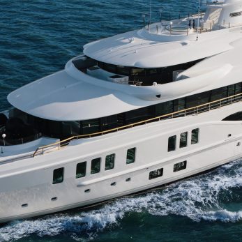 Synthesis yacht exterior 2