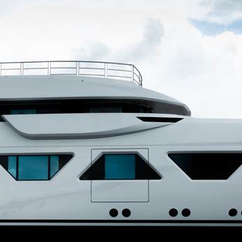 Amels 6008 yacht exterior 3
