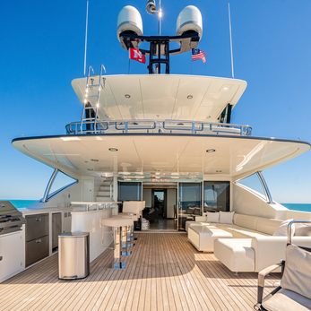 Dreams yacht exterior 3