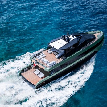 Matzu II yacht exterior 3
