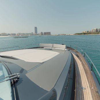 Matrix yacht exterior 3