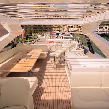 Aino A yacht interior 3