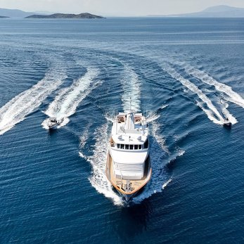 Kokomo Nights yacht exterior 2