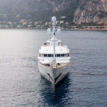 Katharine yacht exterior 3