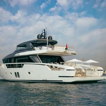 Fouz yacht exterior 5